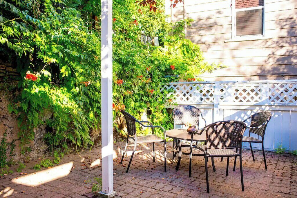 Photo of Patio Balcony in Mariposa