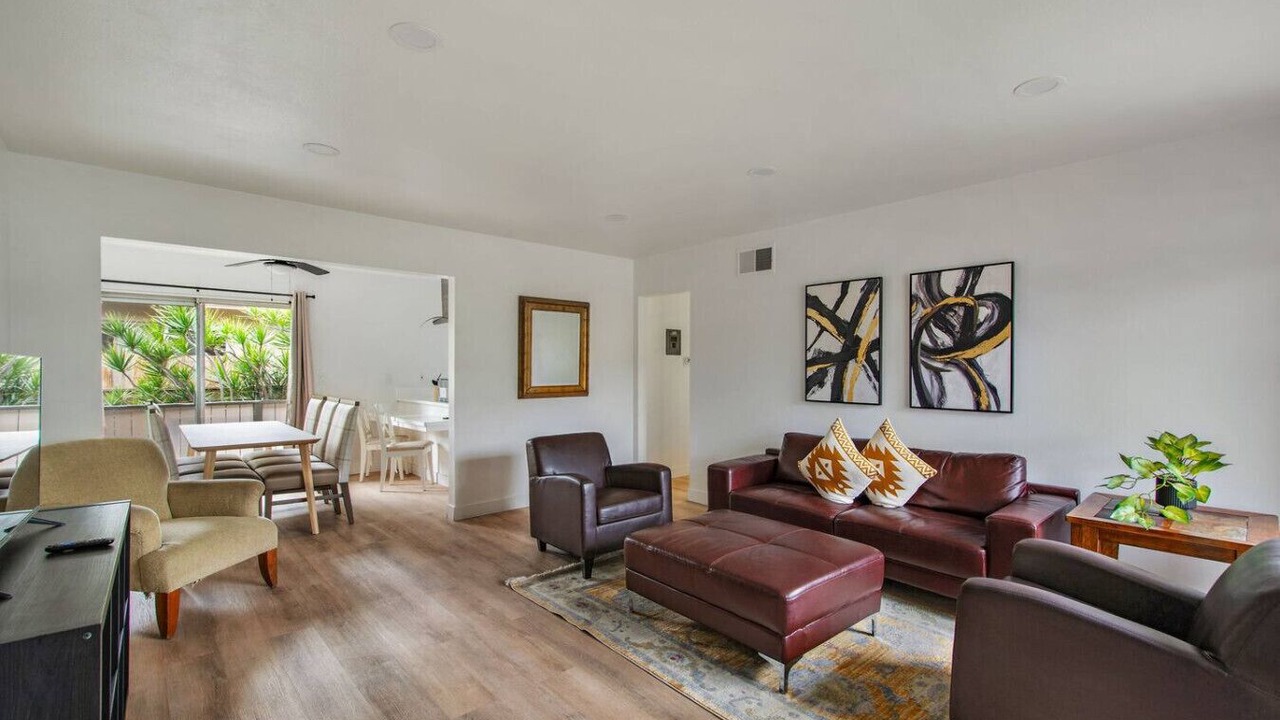 Photo of Livingroom in Santa Ana Heights
