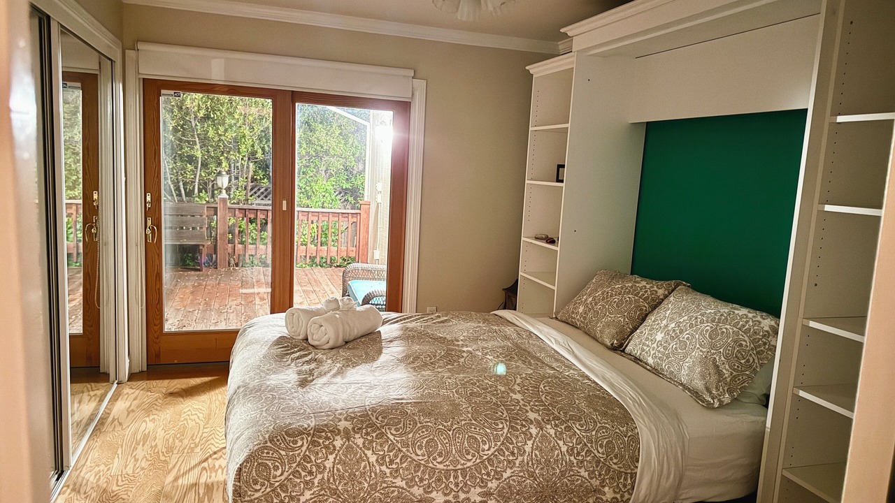 Photo of Bedroom in Groveland