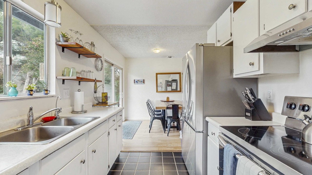 Photo of Kitchen in Fort Bragg