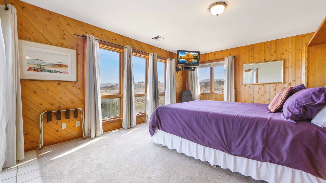 Photo of Bedroom in Fort Bragg