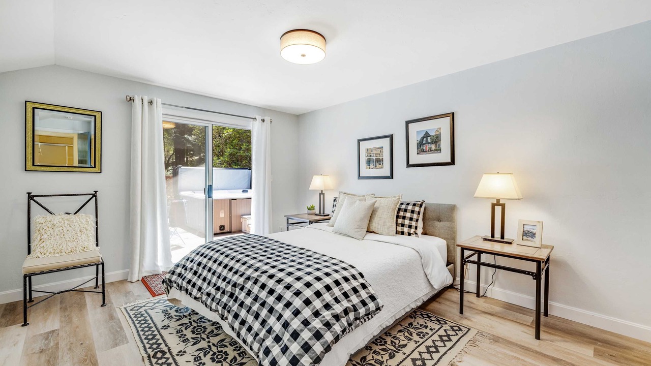 Photo of Bedroom in Mendocino