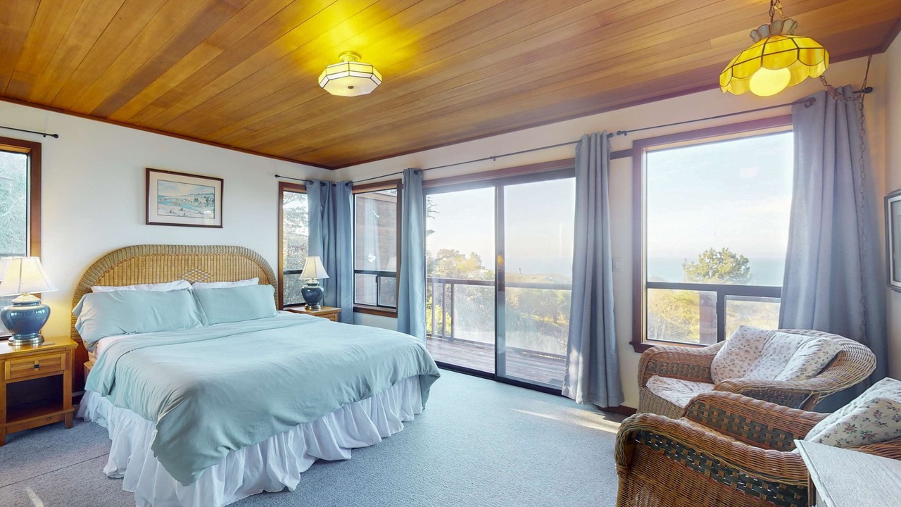 Photo of Bedroom in Mendocino