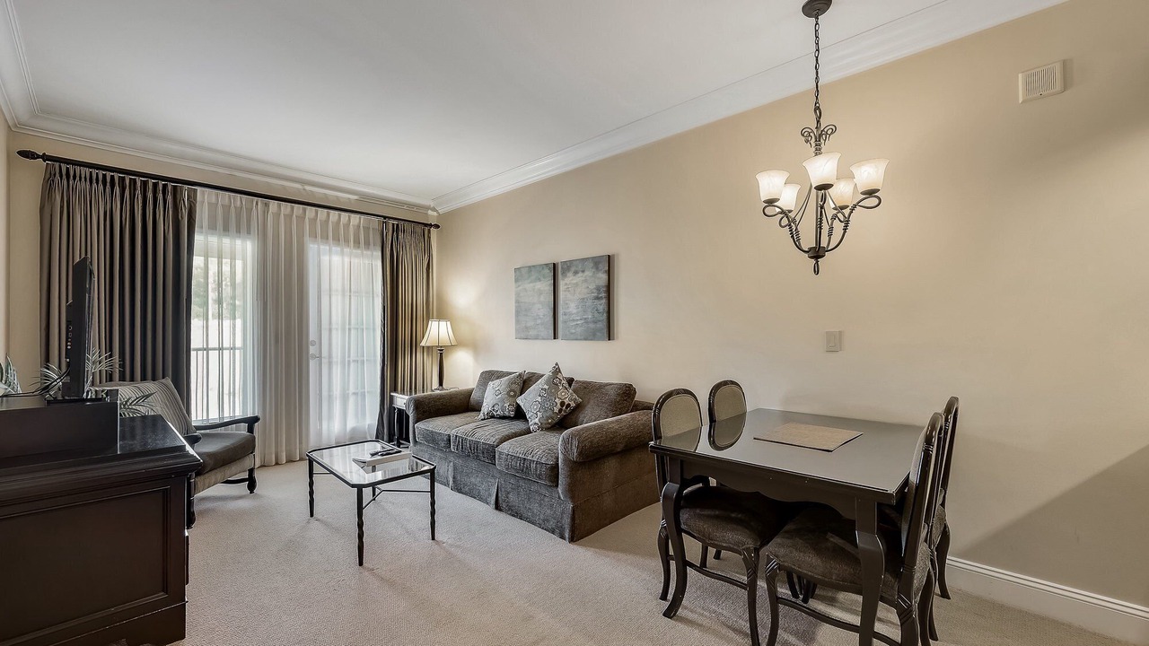 Photo of Livingroom in Lake Las Vegas