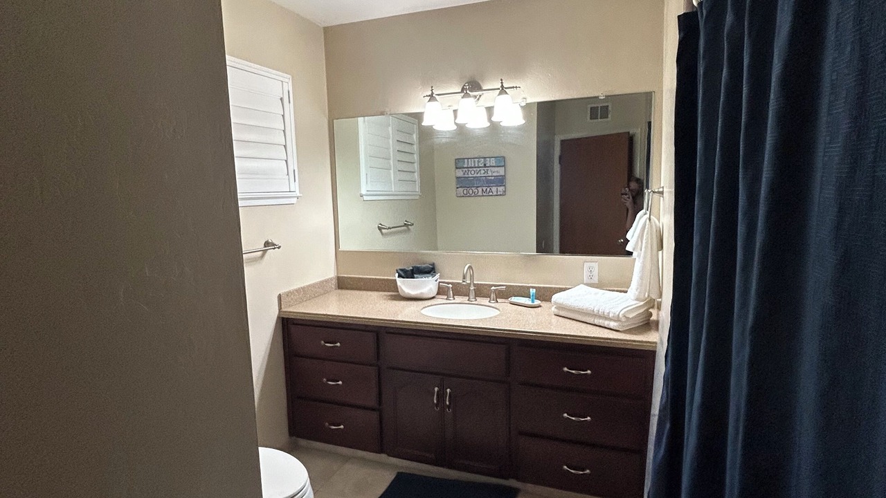 Photo of Bathroom in Clovis