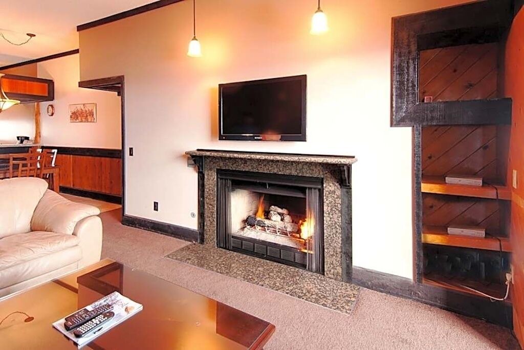Photo of Livingroom in Tahoe Village