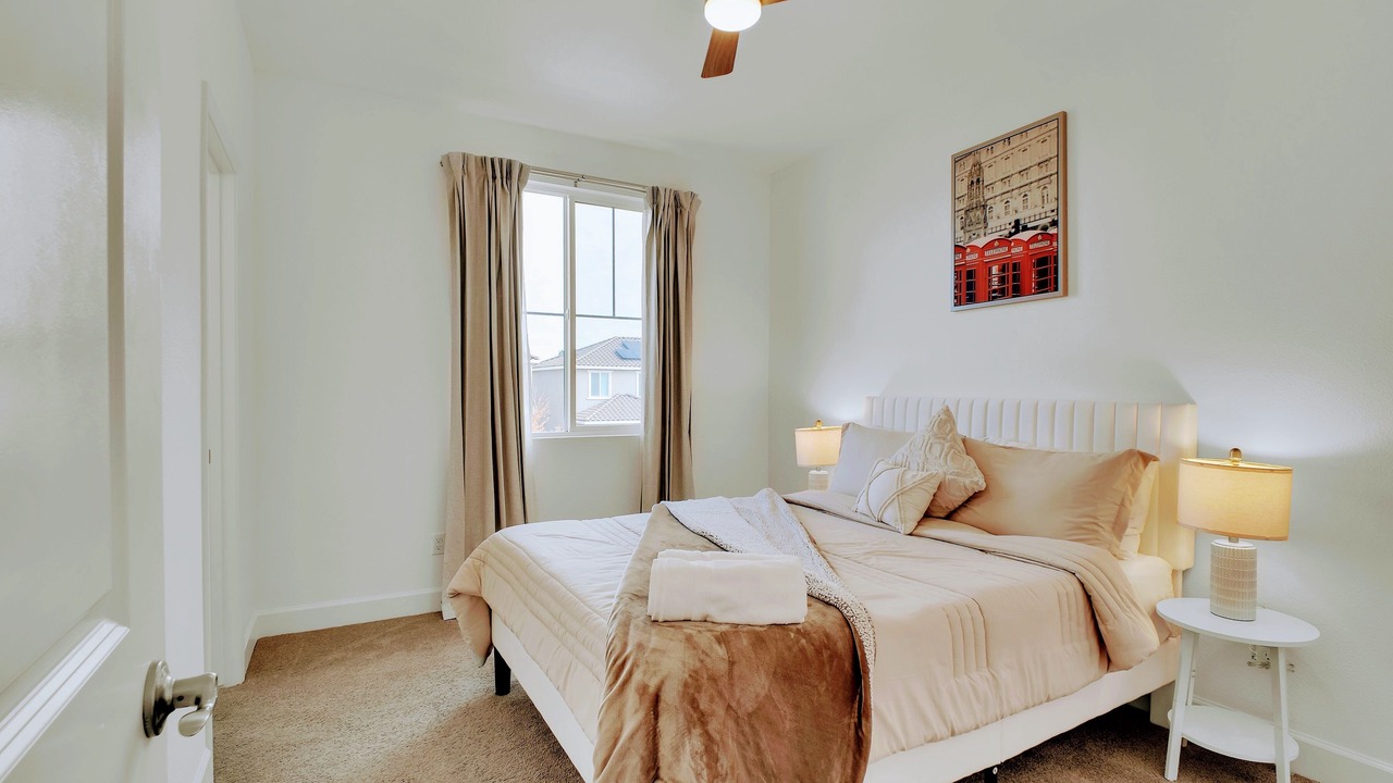 Photo of Bedroom in Lodi