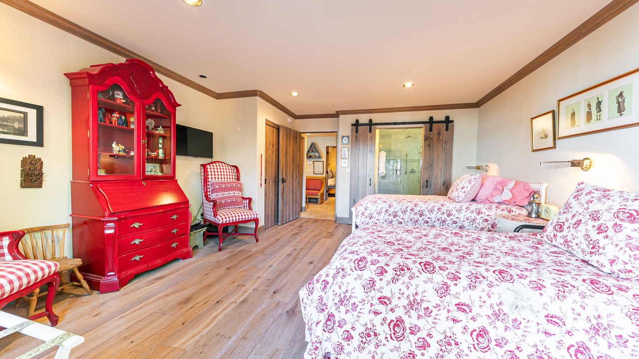 Photo of Bedroom in Tahoma
