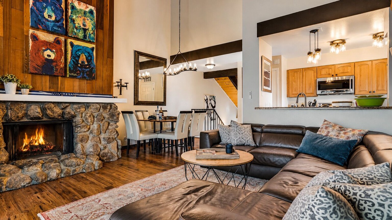 Photo of Bedroom in Lake Forest