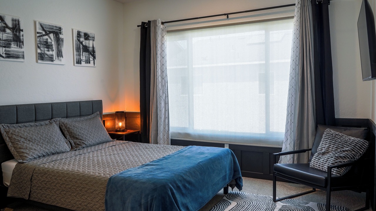 Photo of Bedroom in Hanford
