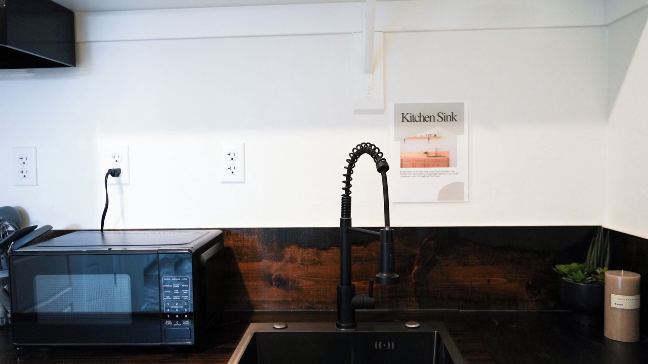 Photo of Kitchen in Hanford