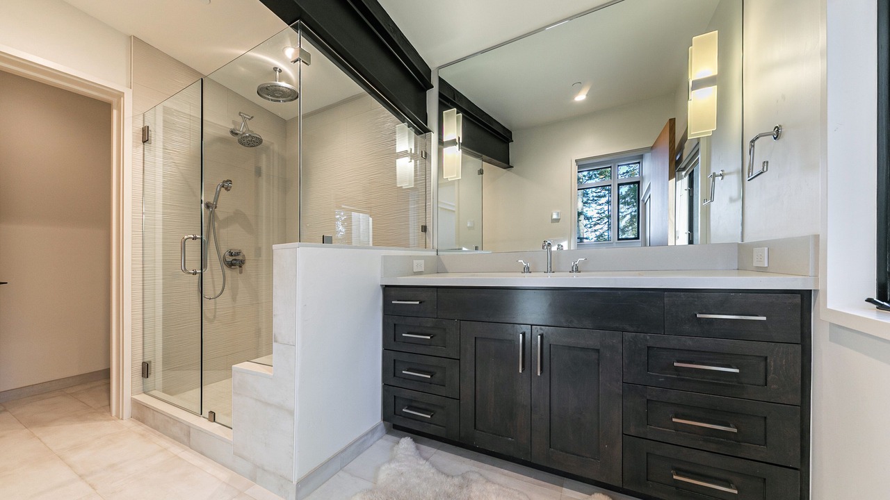 Photo of Bathroom in Tahoma