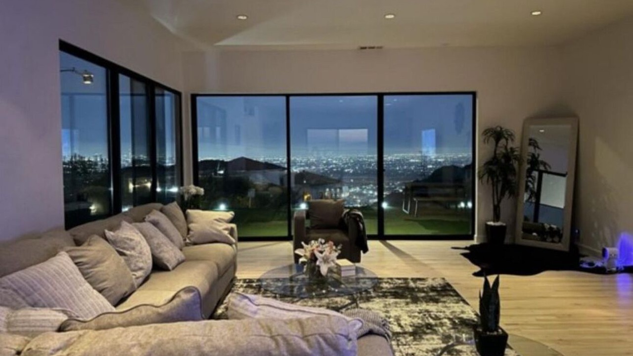 Photo of Livingroom in Nichols Canyon