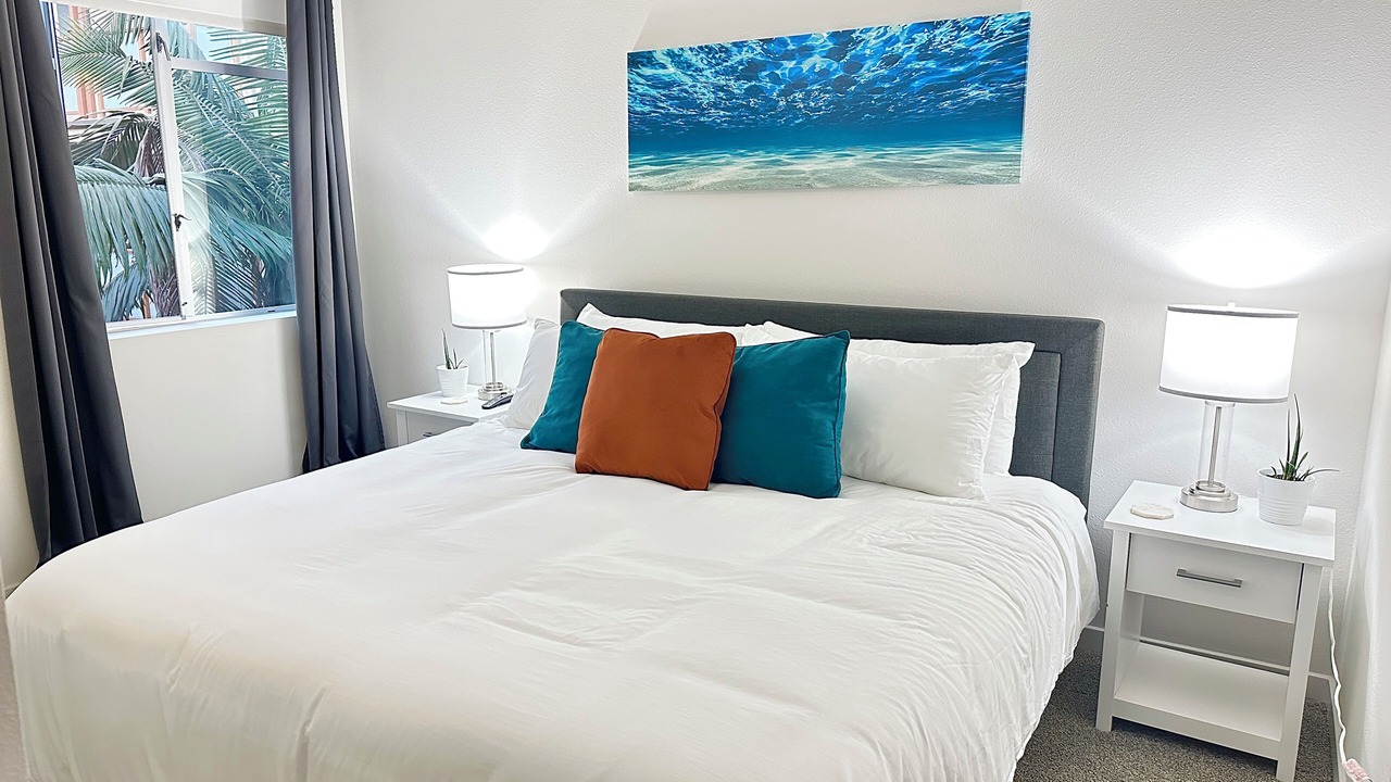 Photo of Bedroom in Downtown