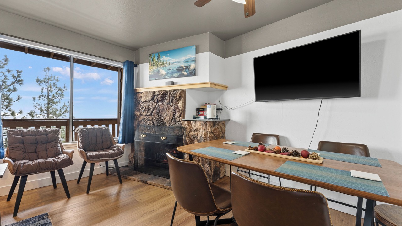 Photo of Livingroom in Tahoe Village