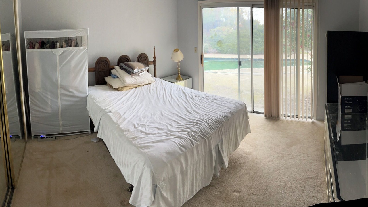 Photo of Bedroom in Los Altos Hills