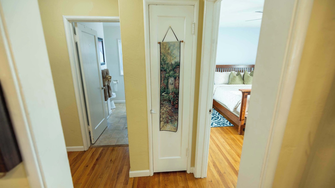 Photo of Bedroom in San Leandro