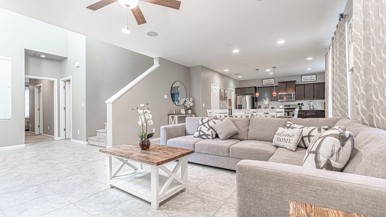 Photo of Livingroom in Raisin
