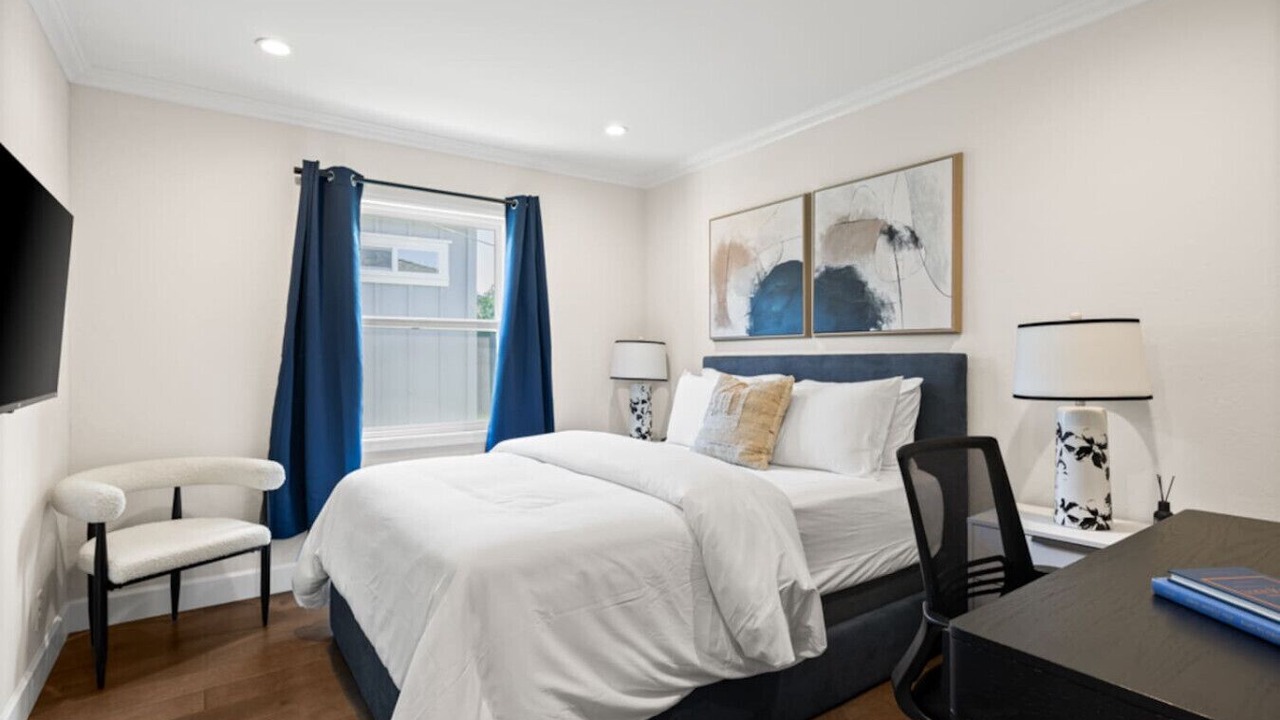 Photo of Bedroom in Morse Park