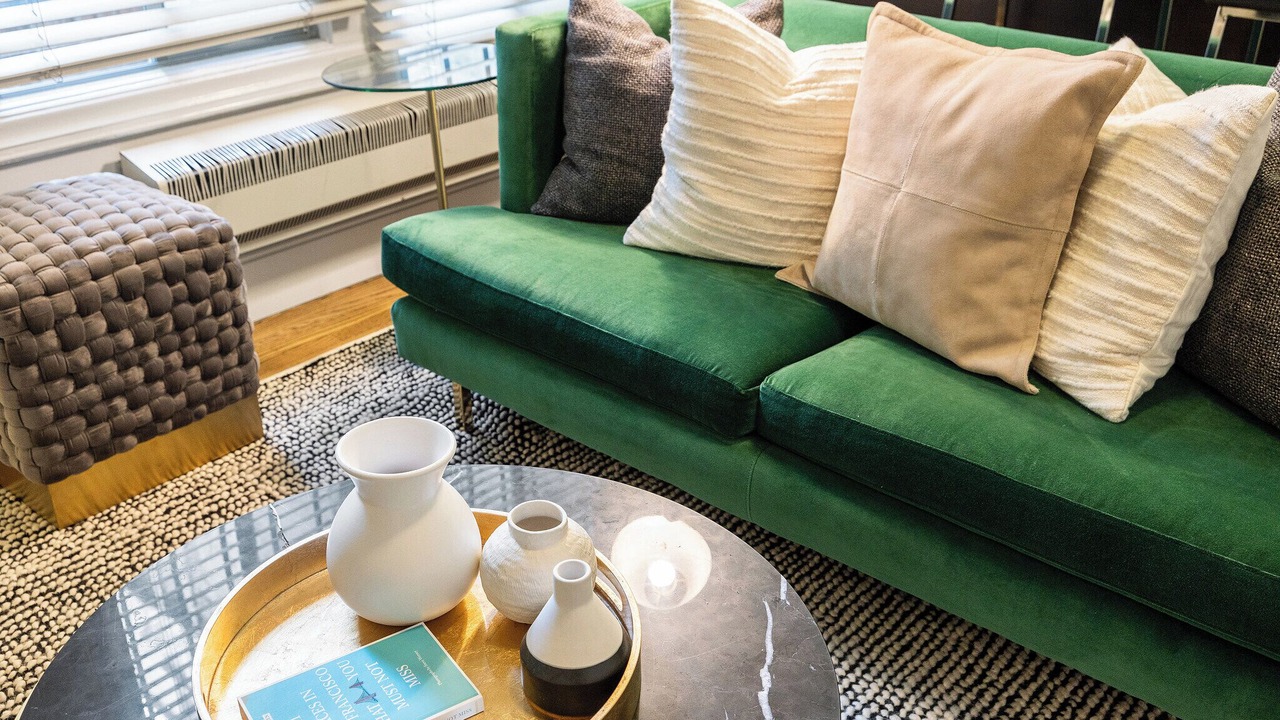 Photo of Livingroom in Downtown San Francisco