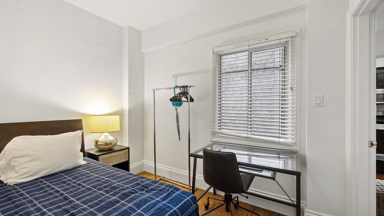 Photo of Bedroom in Downtown San Francisco