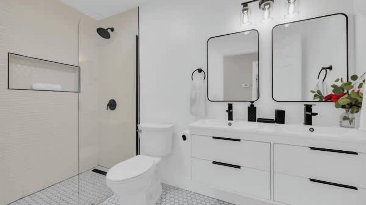 Photo of Bathroom in Fernley