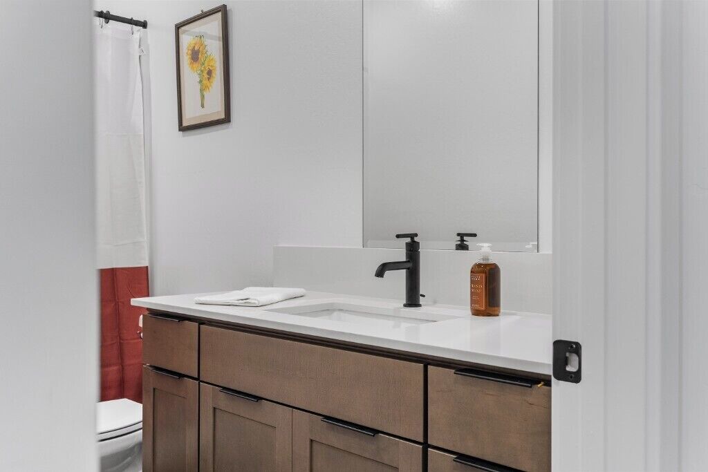 Photo of Bathroom in Pumpkin Center