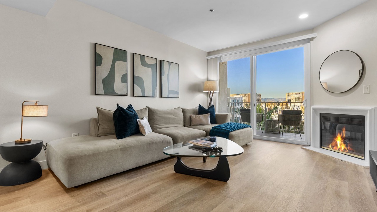 Photo of Livingroom in Marina del Rey
