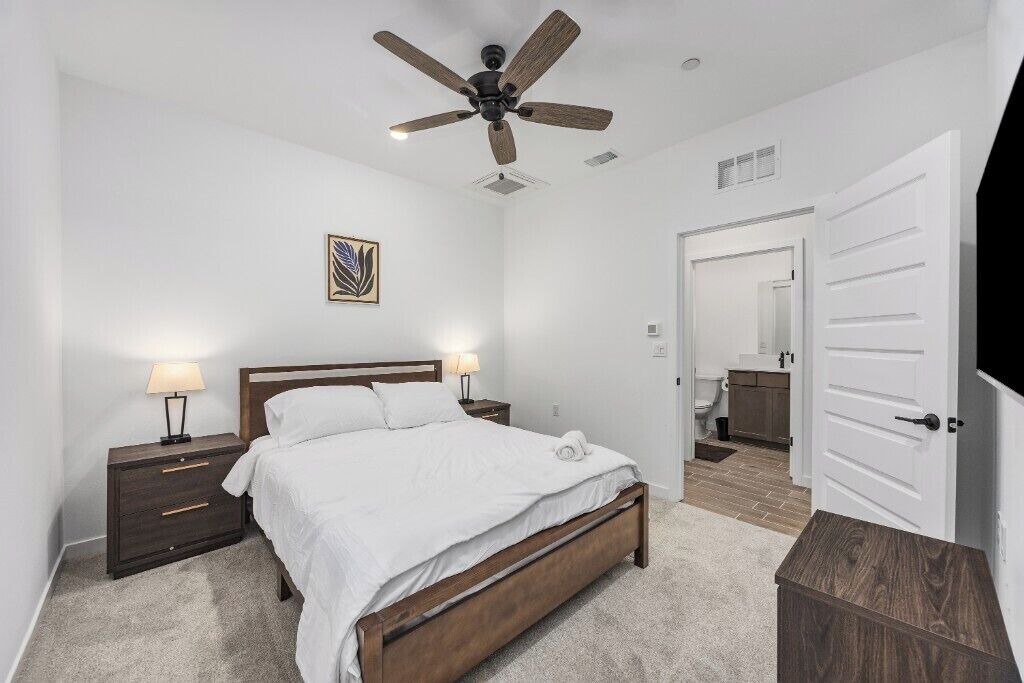 Photo of Bedroom in Pumpkin Center