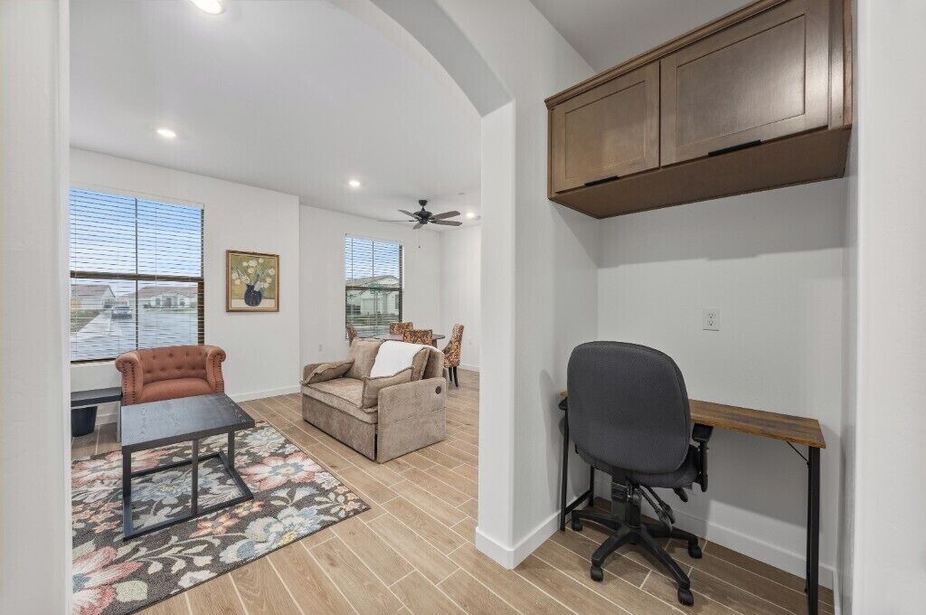 Photo of Livingroom in Pumpkin Center