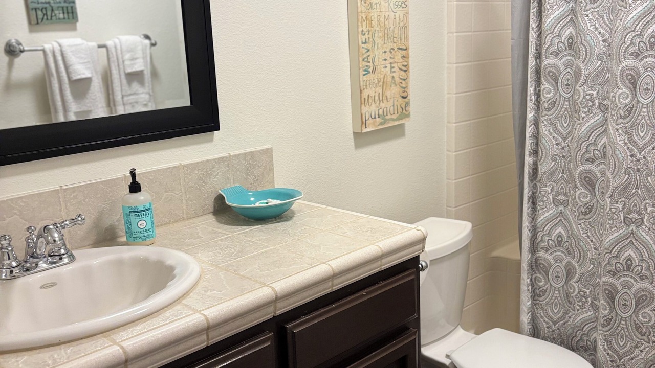 Photo of Bathroom in Ridgecrest