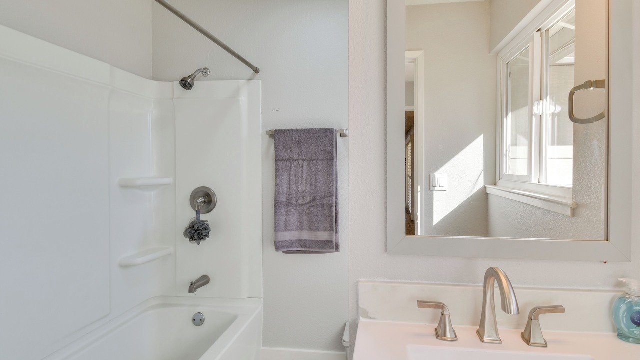 Photo of Bathroom in Merced