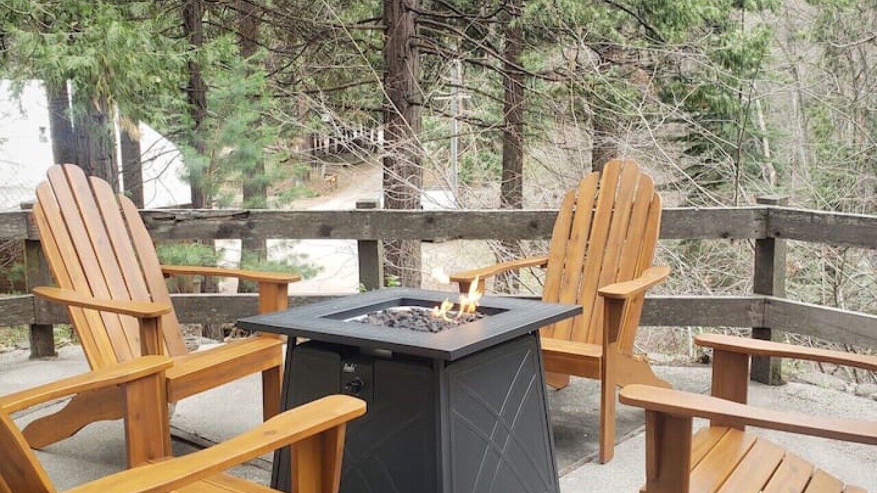 Photo of Outdoor in Sugar Pine