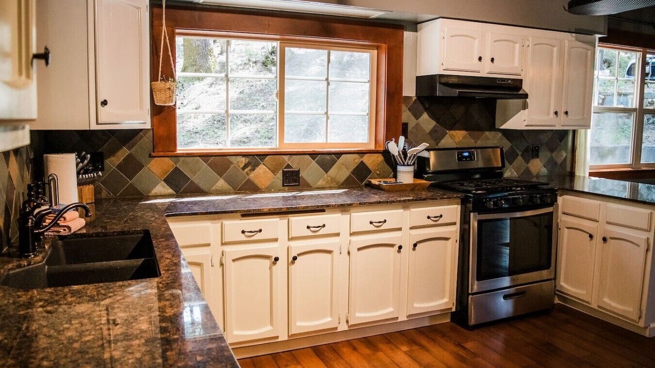 Photo of Kitchen in Sugar Pine