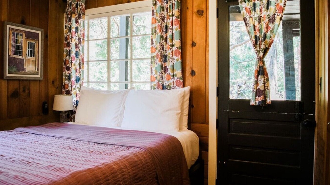 Photo of Bedroom in Sugar Pine