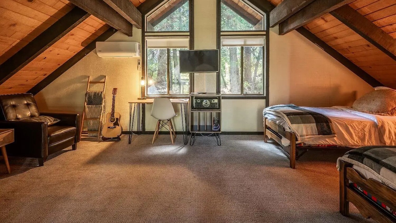 Photo of Bedroom in Glencoe