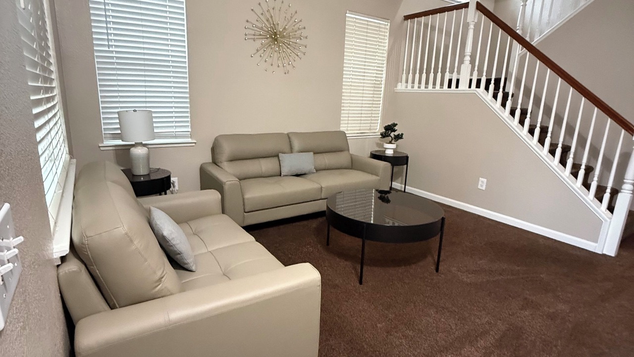 Photo of Livingroom in Turlock