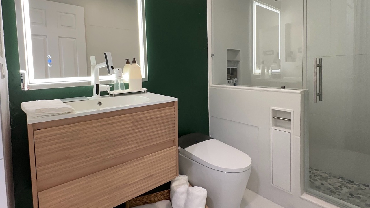 Photo of Bathroom in Greenacres