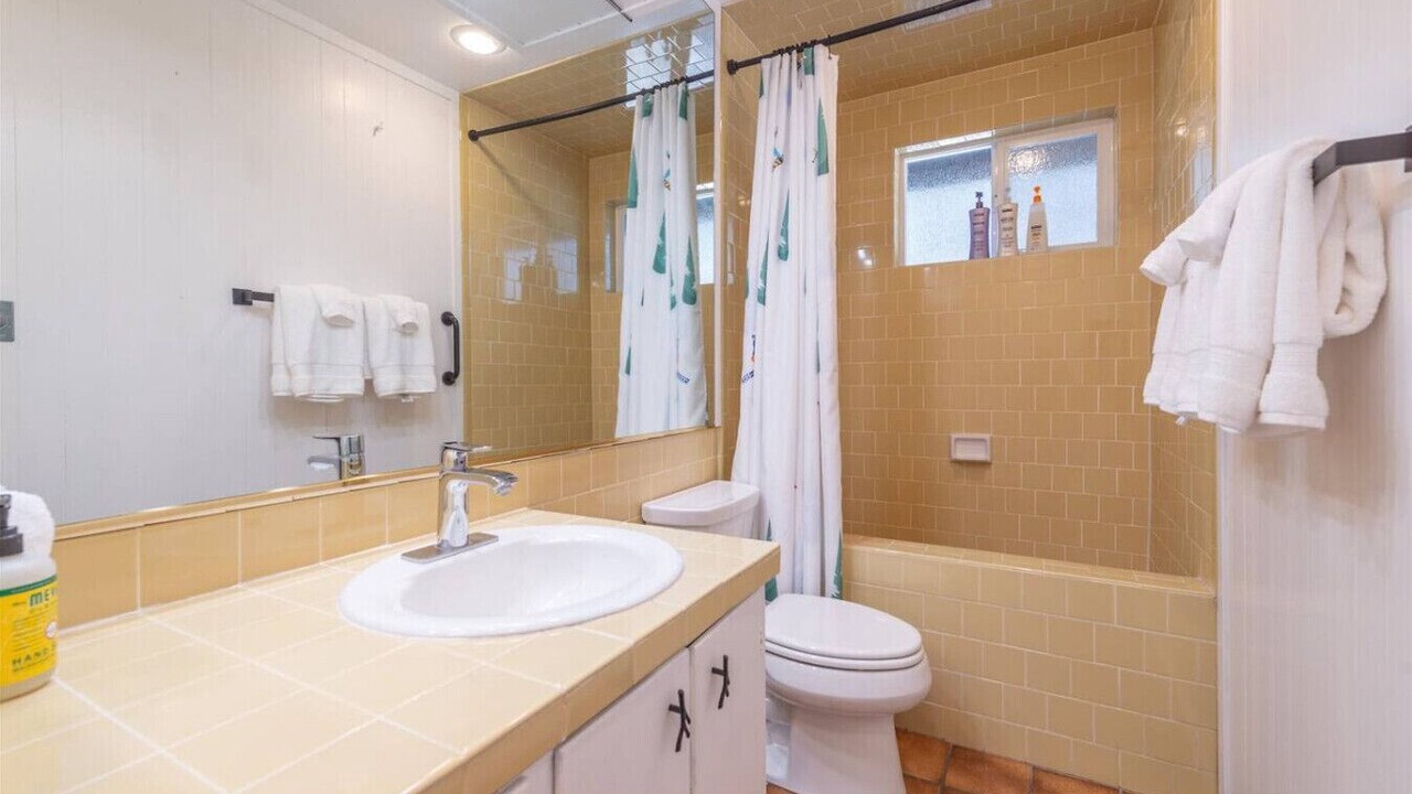 Photo of Bathroom in Dollar Point