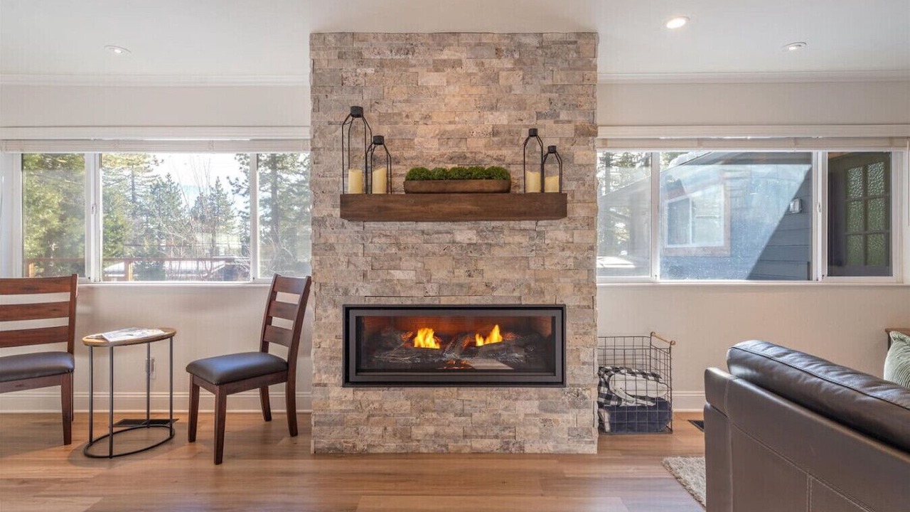 Photo of Livingroom in Dollar Point
