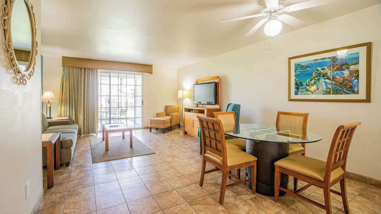 Photo of Livingroom in Palm Desert