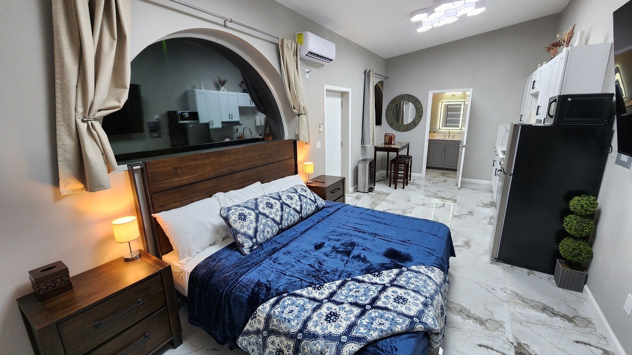 Photo of Bedroom in Mojave Desert