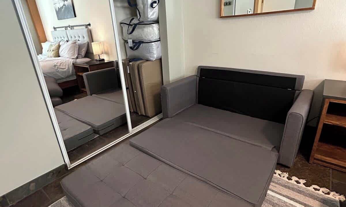 Photo of Bedroom in Kirkwood