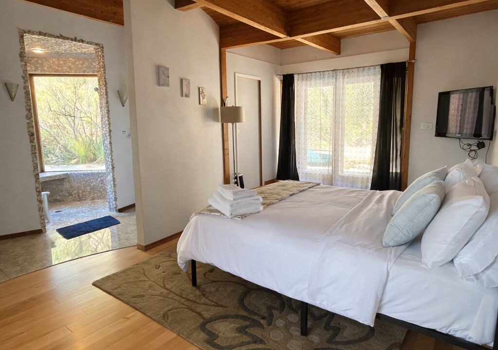 Photo of Bedroom in Los Gatos