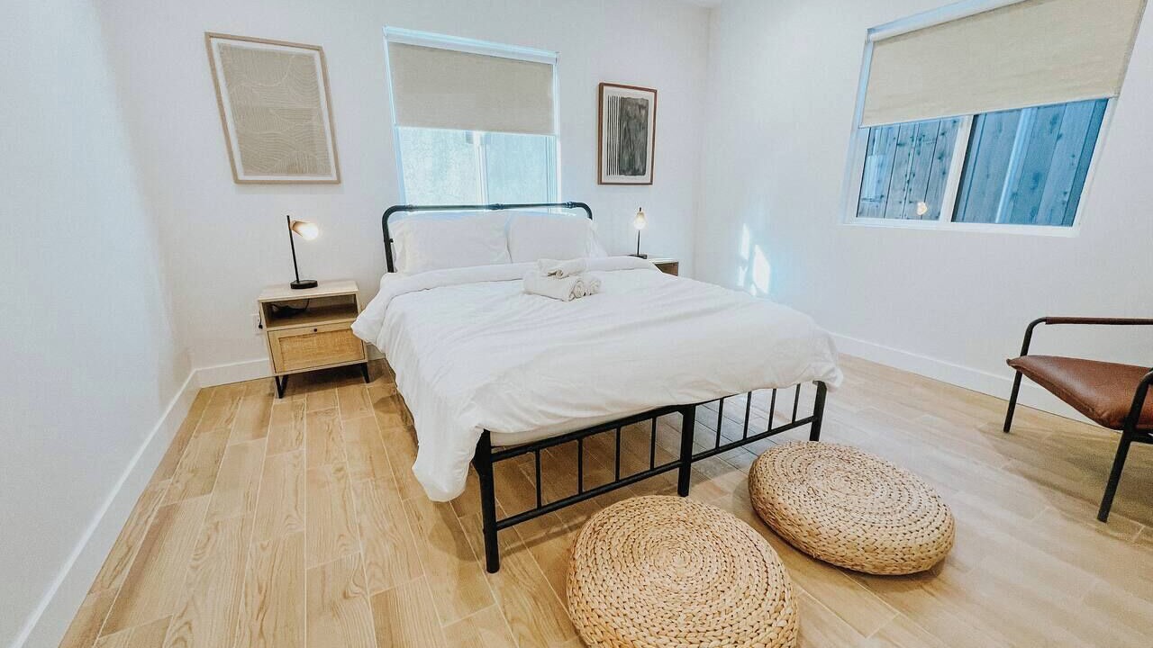 Photo of Bedroom in Altadena