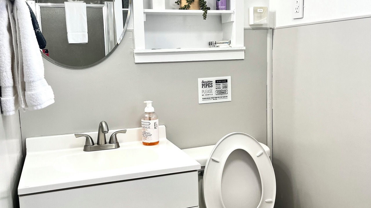 Photo of Bathroom in Hawthorne