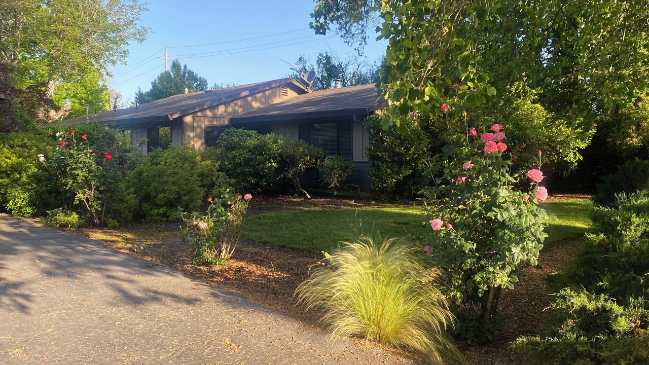 Photo of Outdoor in Bechelli