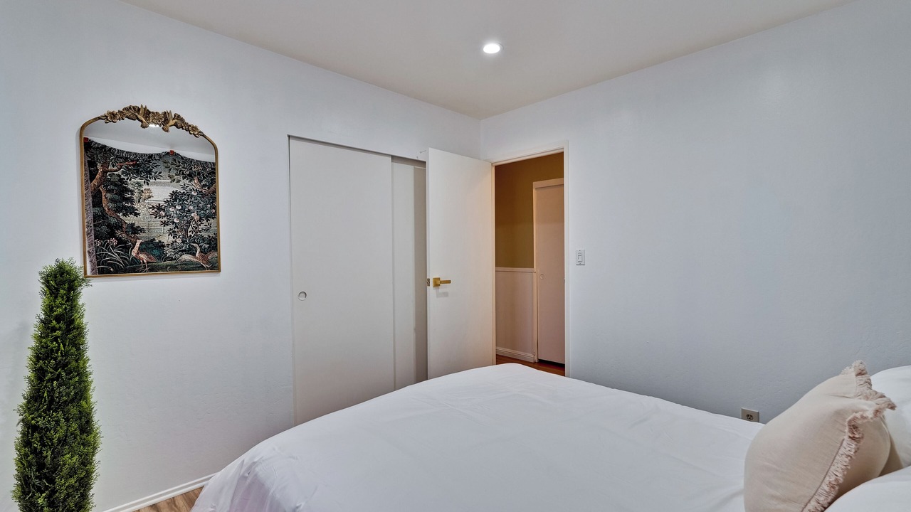 Photo of Bedroom in Almaden