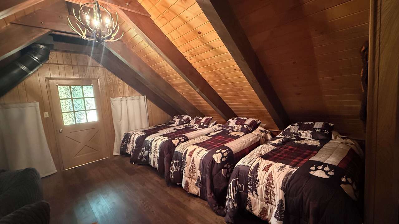 Photo of Bedroom in Bear Valley