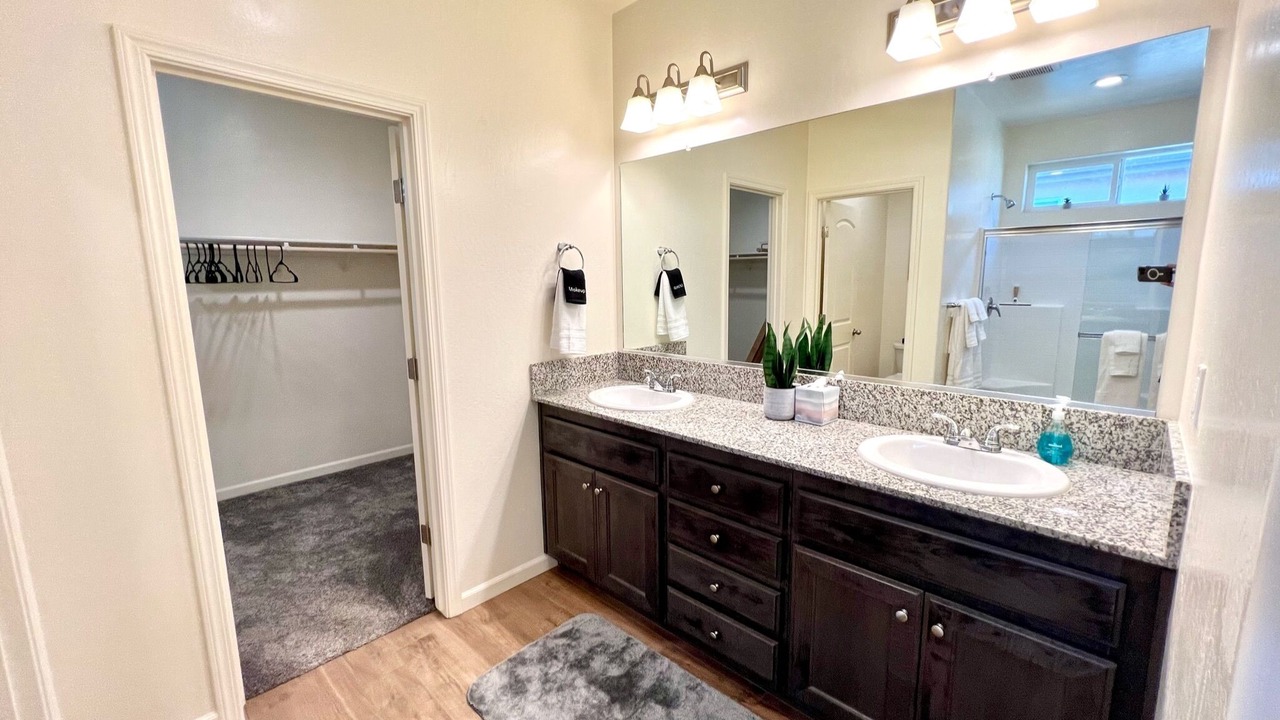 Photo of Bathroom in Tulare